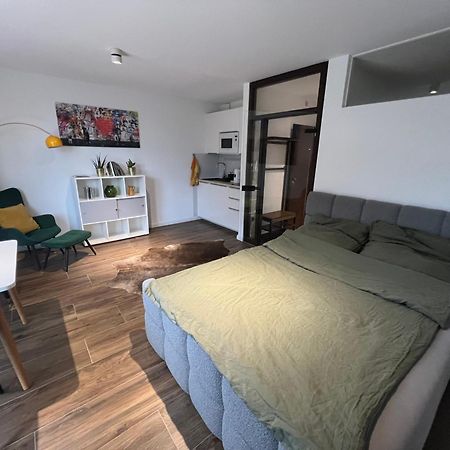 Studio 7 City Lage Mit Garage Naehe Koeln Bonn Зигбург Экстерьер фото